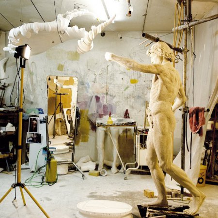 JAN HOOSS – DAVID & GOLIATH